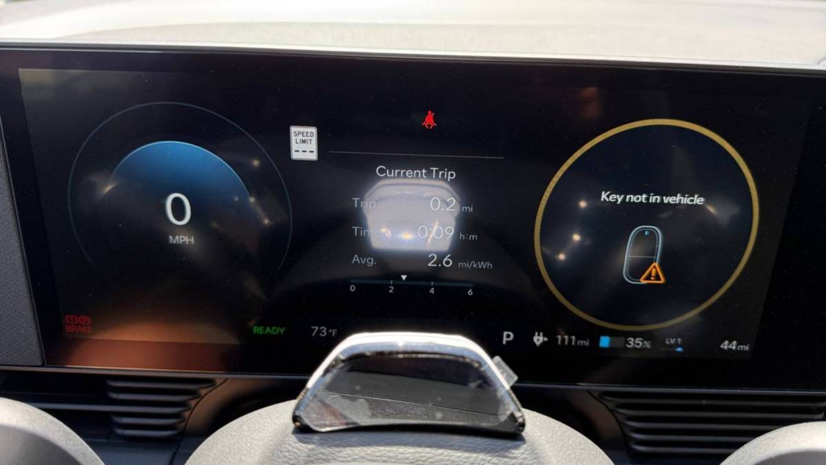 2025 Hyundai IONIQ 5 - Images - 11