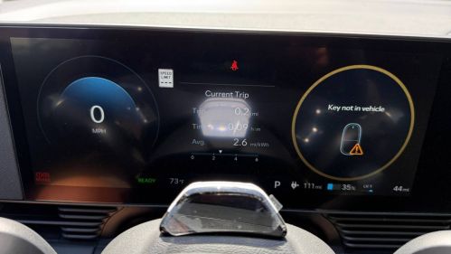 2025 Hyundai IONIQ 5 - Images - 11