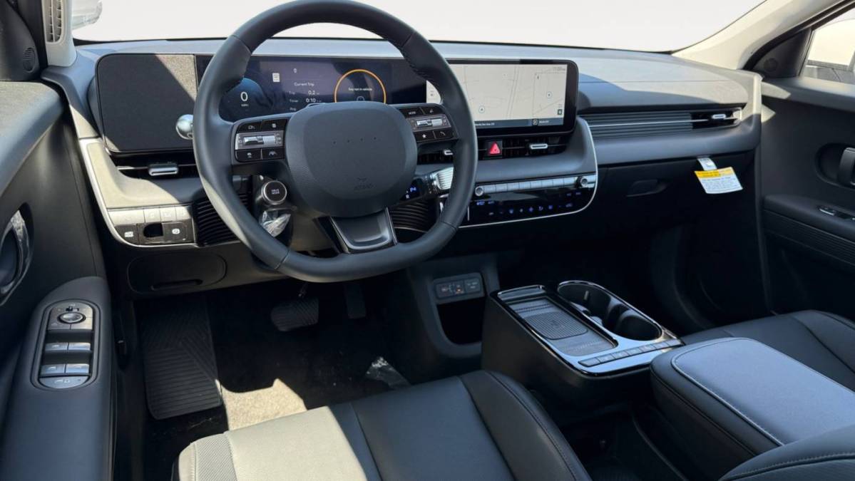 2025 Hyundai IONIQ 5 - Images - 15