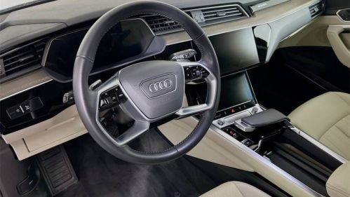 2021 Audi e-tron - Images - 9