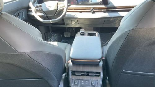 2025 Nissan Ariya - Images - 28