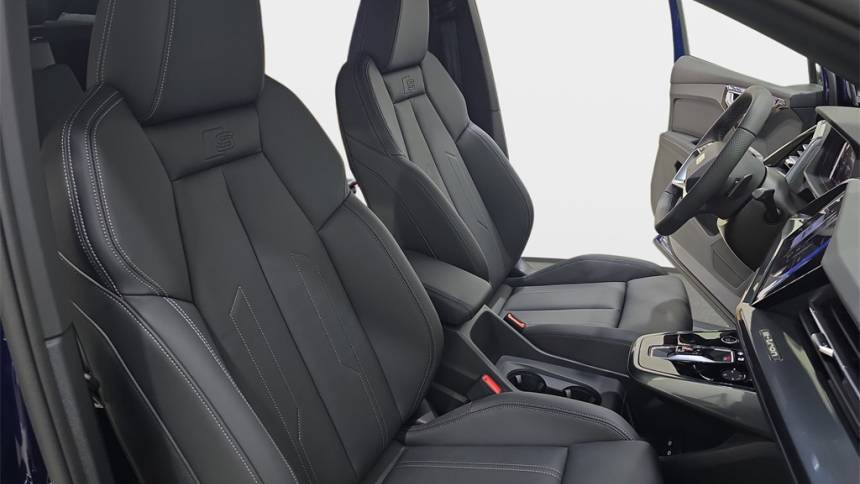 2025 Audi Q4 e-tron - Images - 10