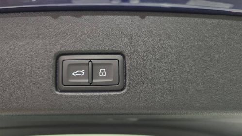 2025 Audi Q4 e-tron - Images - 13