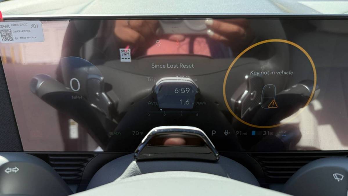 2025 Hyundai IONIQ 5 - Images - 11