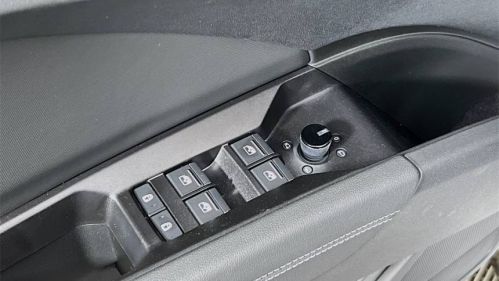 2024 Audi Q4 e-tron - Images - 20