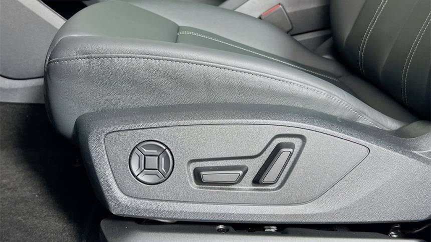 2024 Audi Q4 e-tron - Images - 21