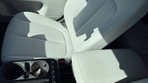 2025 Hyundai IONIQ 5 - Images - 14