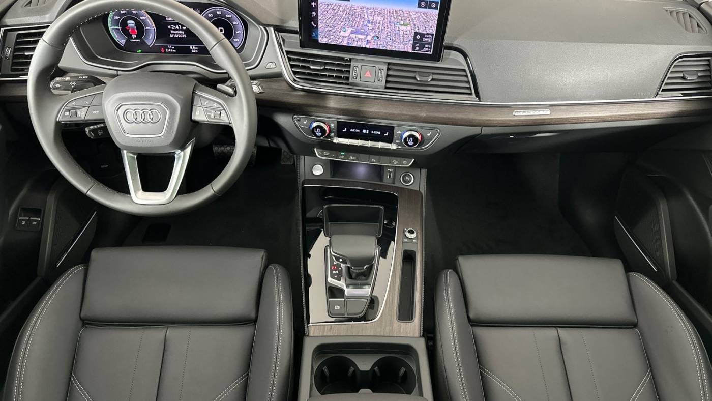 2025 Audi Q5 WA1E2AFY7S2062273
