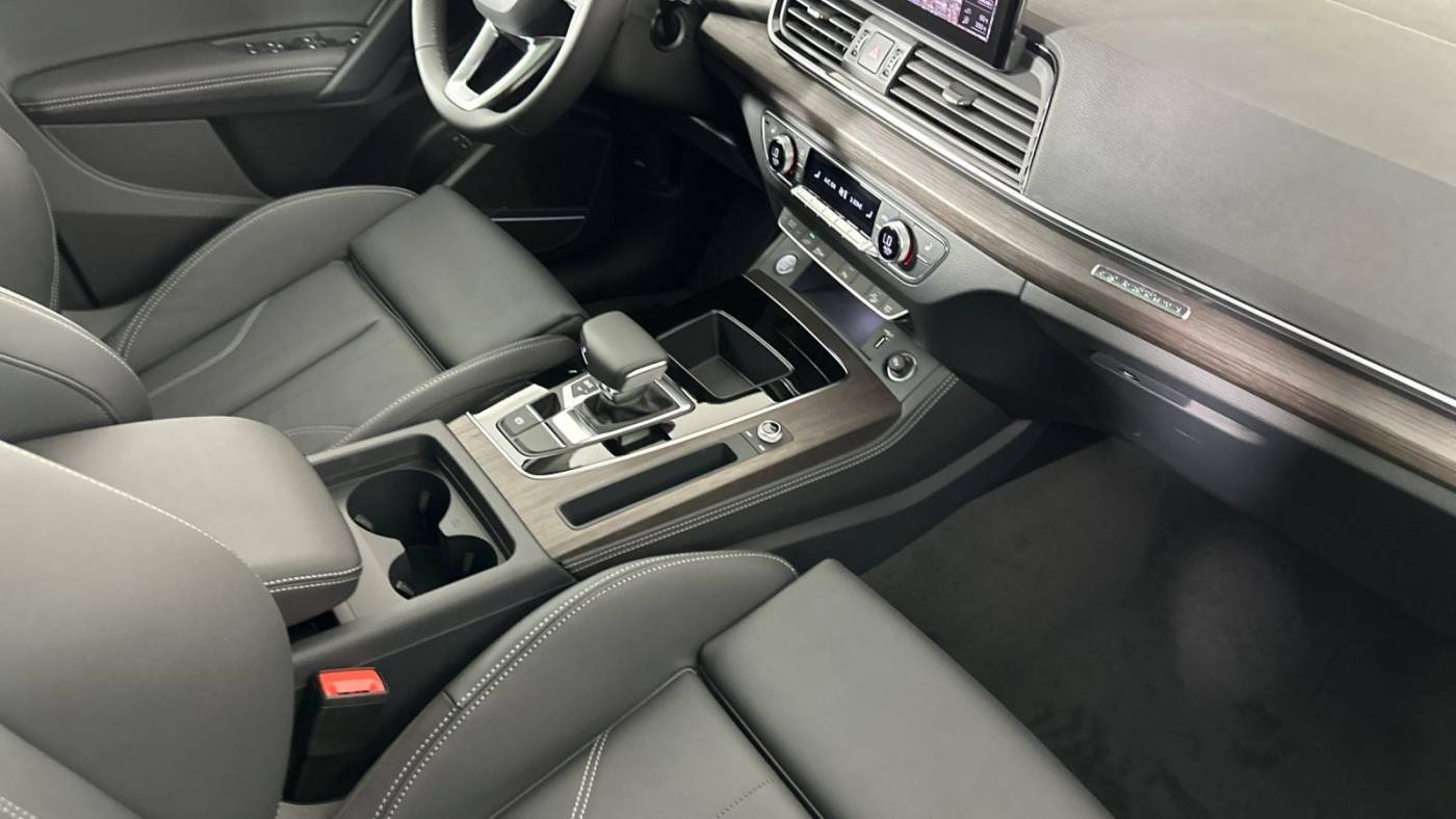 2025 Audi Q5 WA1E2AFY7S2062273
