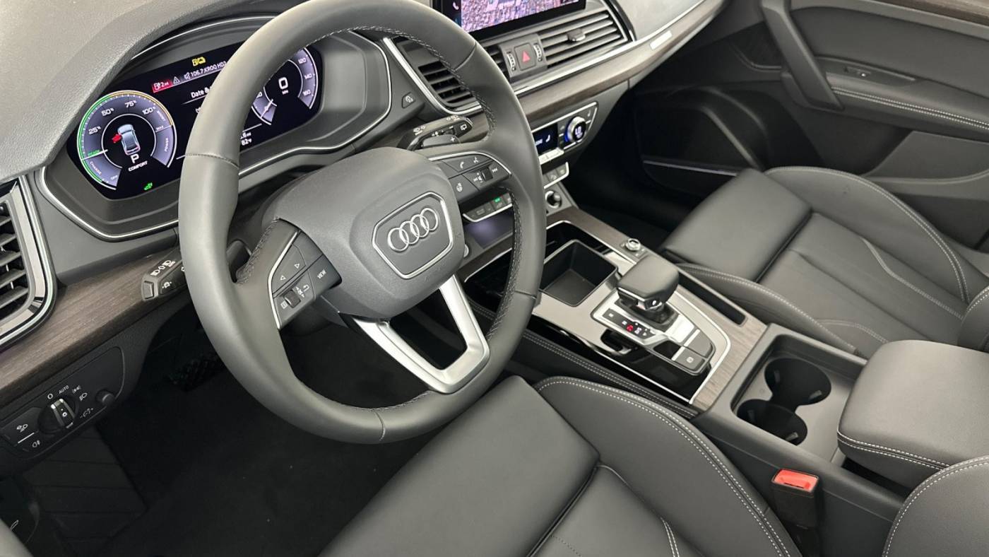 2025 Audi Q5 WA1E2AFY7S2062273