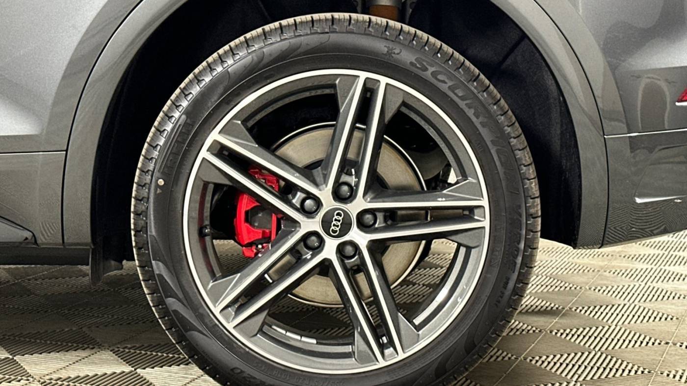 2025 Audi Q5 WA1E2AFY5S2064801