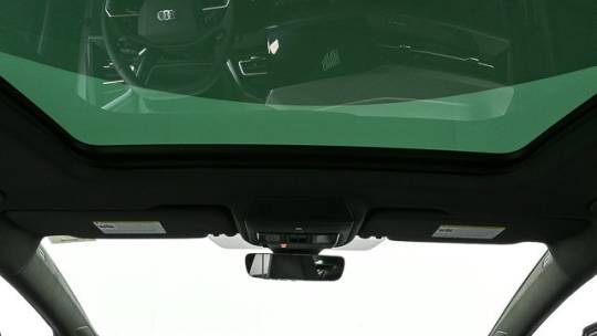 2025 Audi Q4 e-tron WA13UBFZ8SP035666