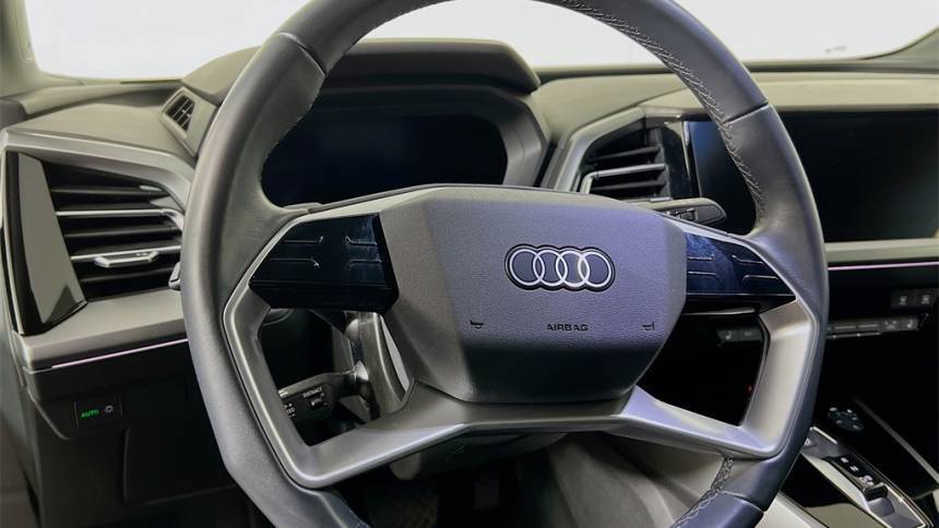 2023 Audi Q4 e-tron - Images - 11