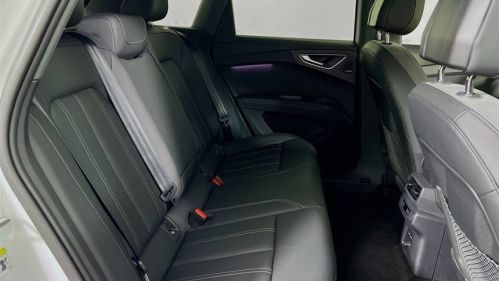 2024 Audi Q4 e-tron - Images - 28