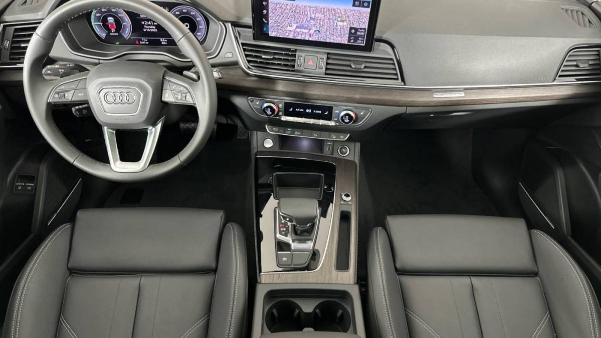 2025 Audi Q5 - Images - 12