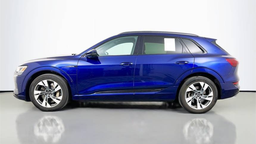 2022 Audi e-tron - Images - 4