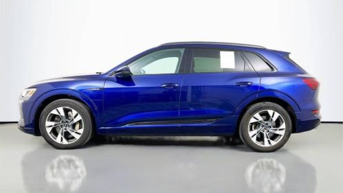 2022 Audi e-tron - Images - 4