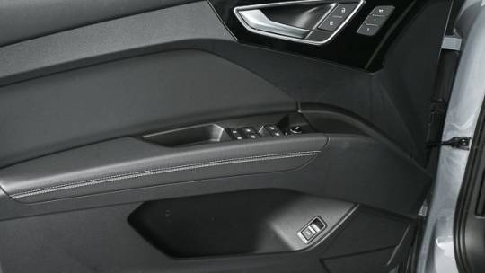 2025 Audi Q4 e-tron - Images - 6