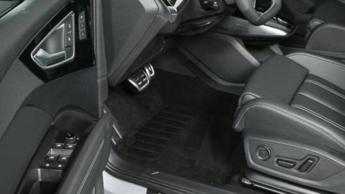 2025 Audi Q4 e-tron - Images - 7