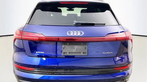 2022 Audi e-tron - Images - 6