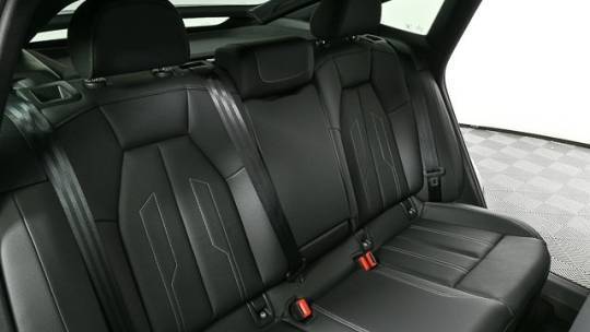 2025 Audi Q4 e-tron - Images - 22