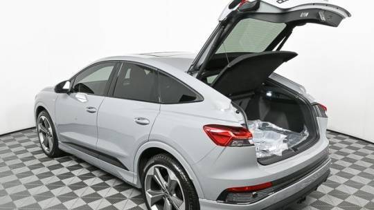 2025 Audi Q4 e-tron - Images - 29