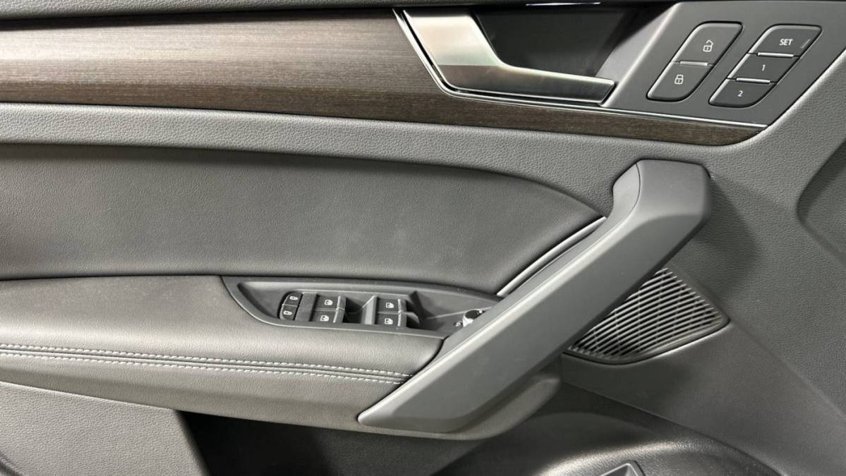 2025 Audi Q5 - Images - 10