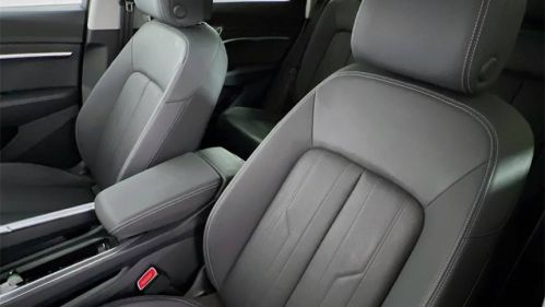 2021 Audi e-tron - Images - 11