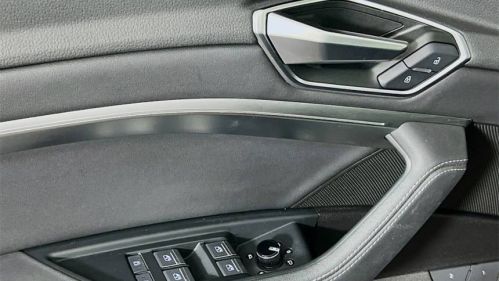 2021 Audi e-tron - Images - 20