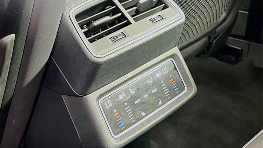 2021 Audi e-tron - Images - 27