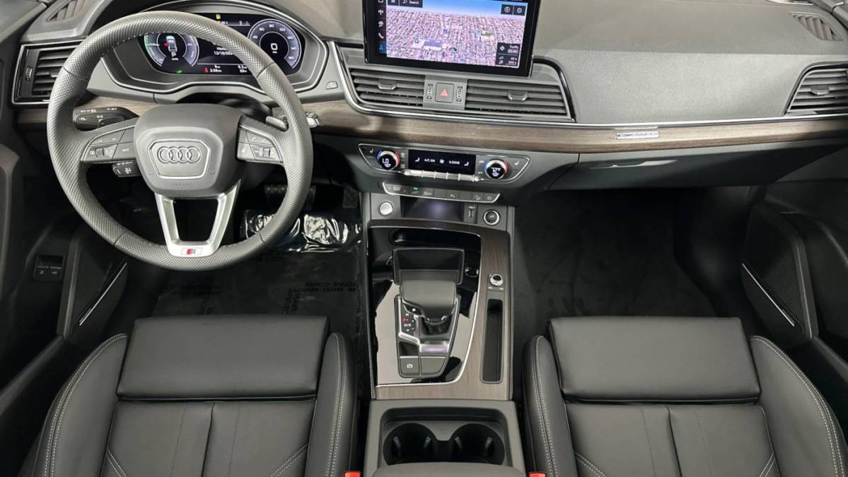 2025 Audi Q5 - Images - 12