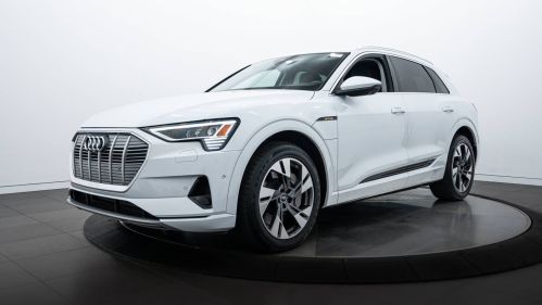 2022 Audi e-tron - Images - 7