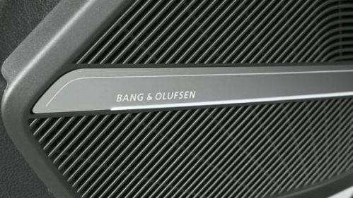 2025 Audi Q5 - Images - 7