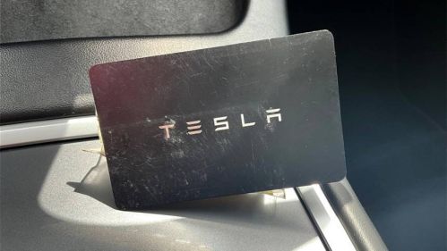 2023 Tesla Model Y - Images - 13