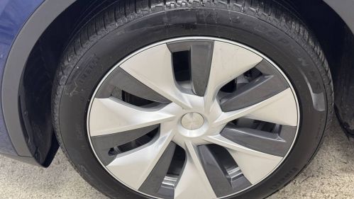 2023 Tesla Model Y - Images - 8