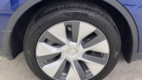 2023 Tesla Model Y - Images - 10