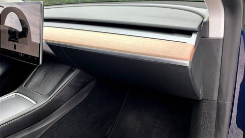 2023 Tesla Model Y - Images - 21