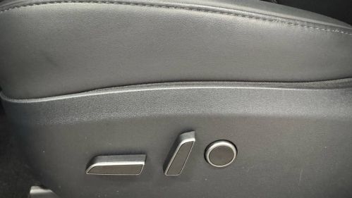 2023 Tesla Model Y - Images - 13