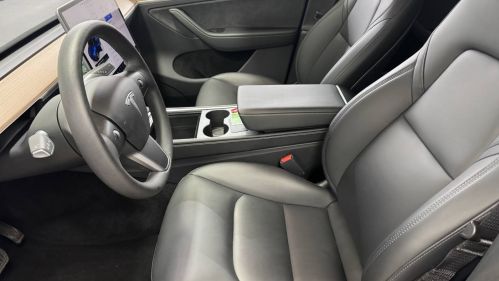 2023 Tesla Model Y - Images - 14