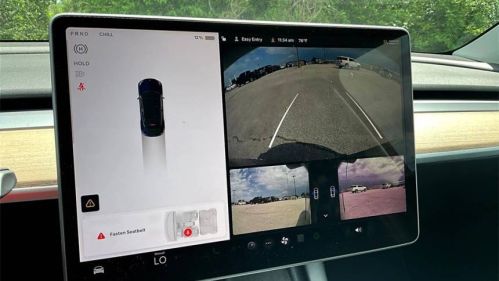 2023 Tesla Model Y - Images - 31