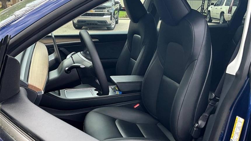 2023 Tesla Model Y - Images - 35
