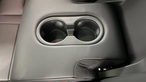 2023 Tesla Model Y - Images - 32