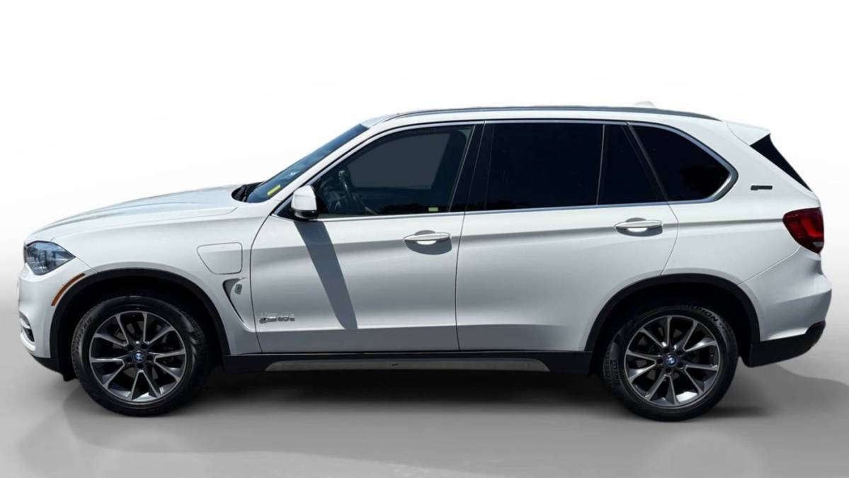 2017 BMW X5 - Images - 2