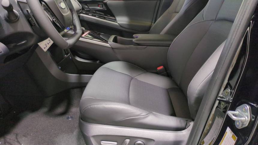 2025 Subaru Solterra - Images - 14