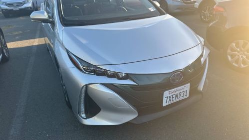 2017 Toyota Prius Prime - Images - 5