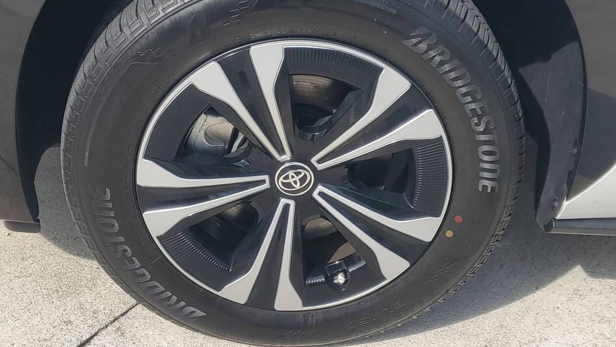 2024 Toyota bZ4X - Images - 5
