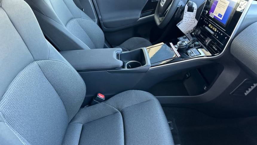 2025 Subaru Solterra - Images - 16
