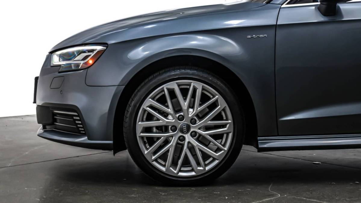 2018 Audi A3 Sportback e-tron - Images - 9