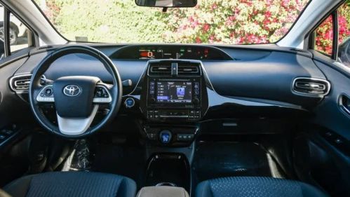 2018 Toyota Prius Prime - Images - 14