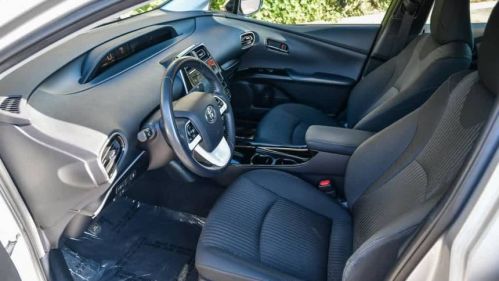 2018 Toyota Prius Prime - Images - 16